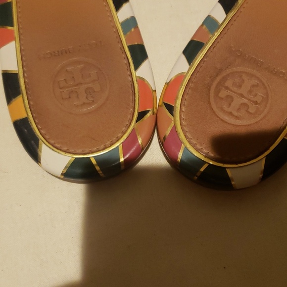 Tory Burch Enameled Miller Sandals - Picture 4 of 5